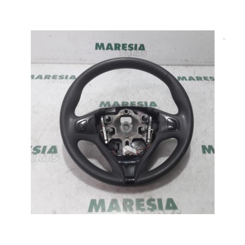 Renault - Clio - Steering wheel