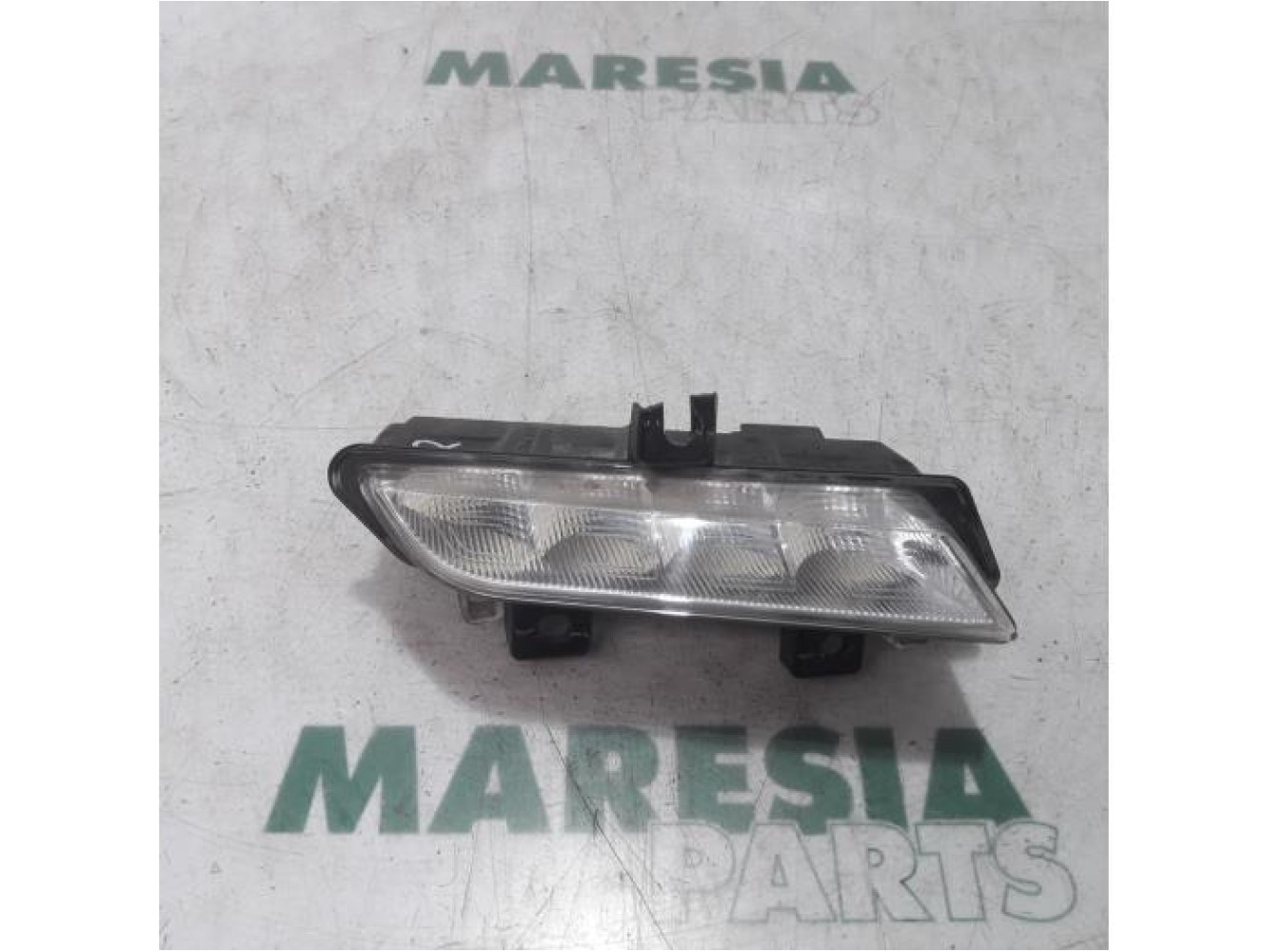 Renault - Clio - Daytime running light, right