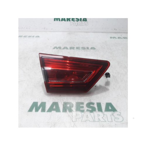 Renault - Clio - Taillight, left