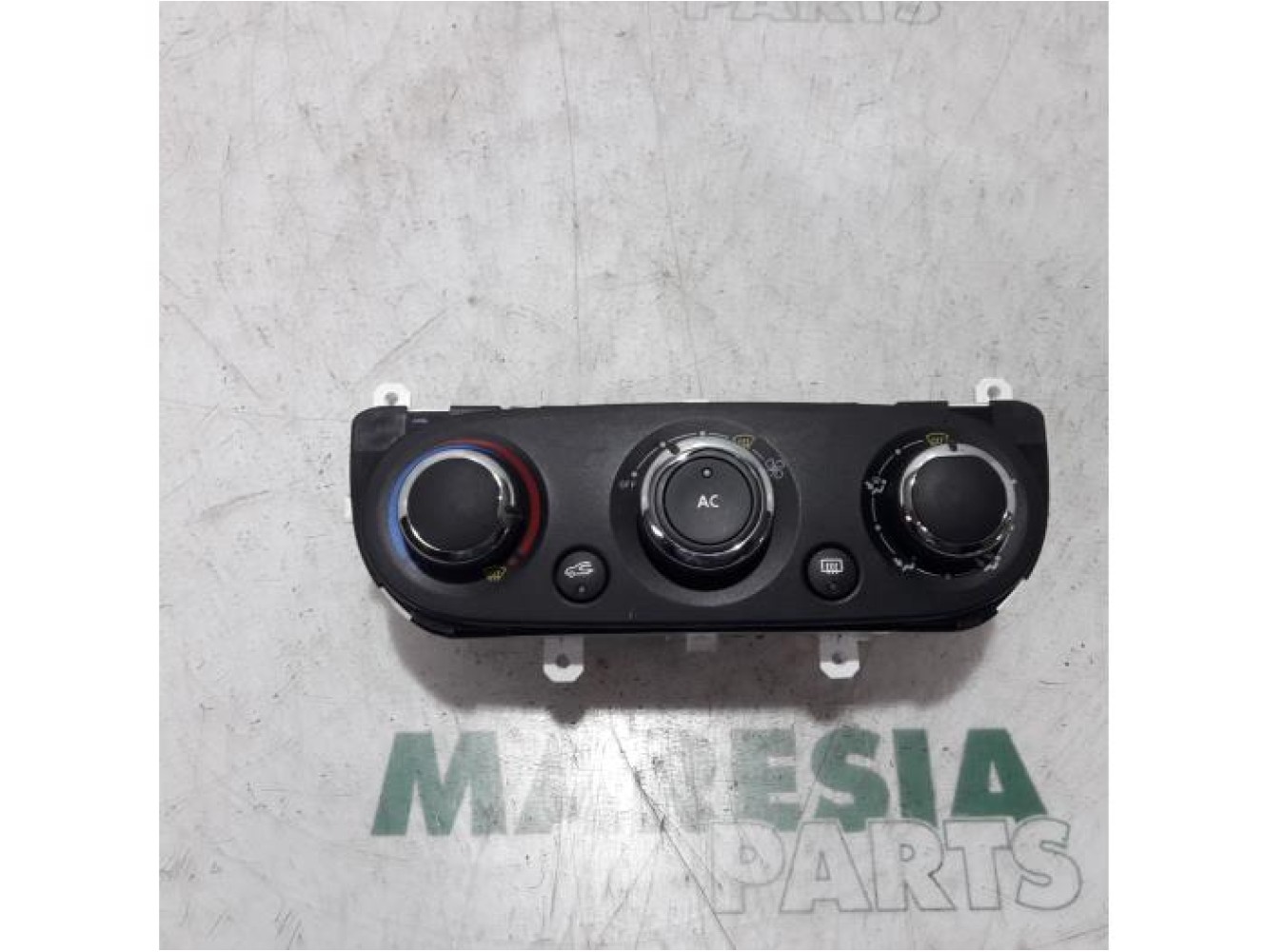Renault - Clio - Heater control panel