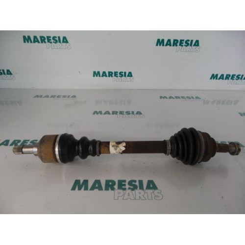 Peugeot - 307 - Aandrijfas links-voor