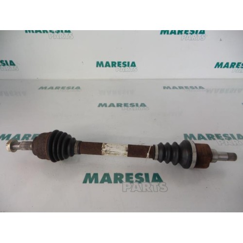 Peugeot - 307 - Aandrijfas links-voor