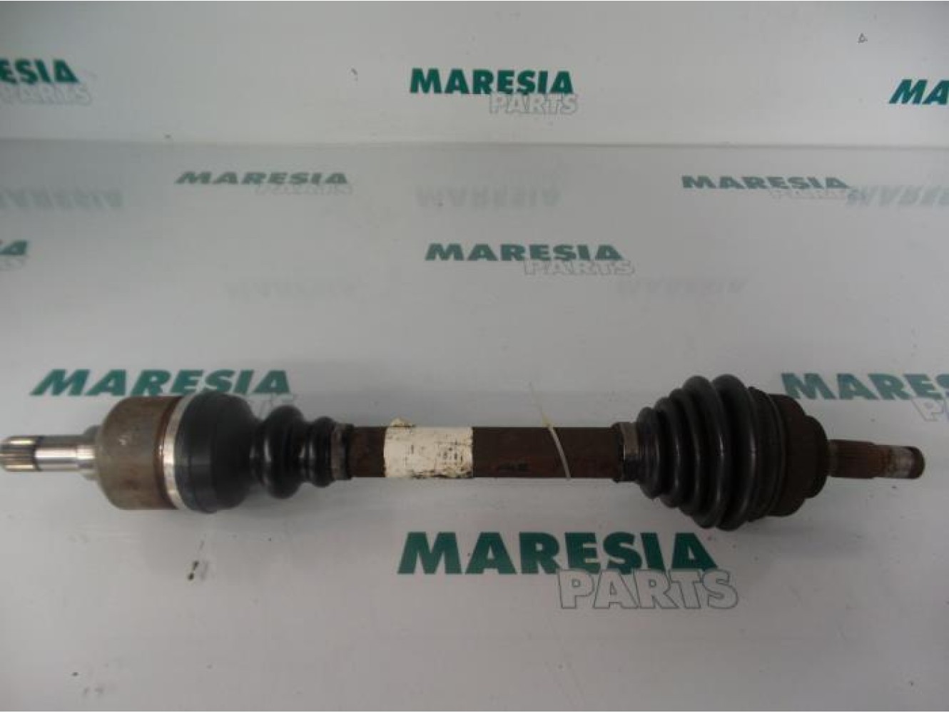 Peugeot - 307 - Aandrijfas links-voor