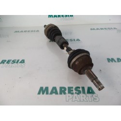 Alfa Romeo - 147 - Antriebswelle links vorne