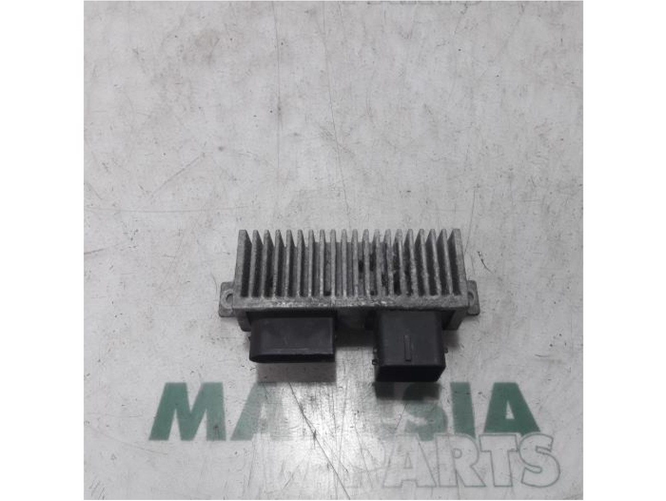 Renault - Megane - Glow plug relay
