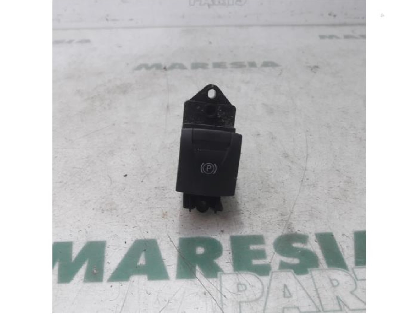 Renault - Megane - Parking brake switch