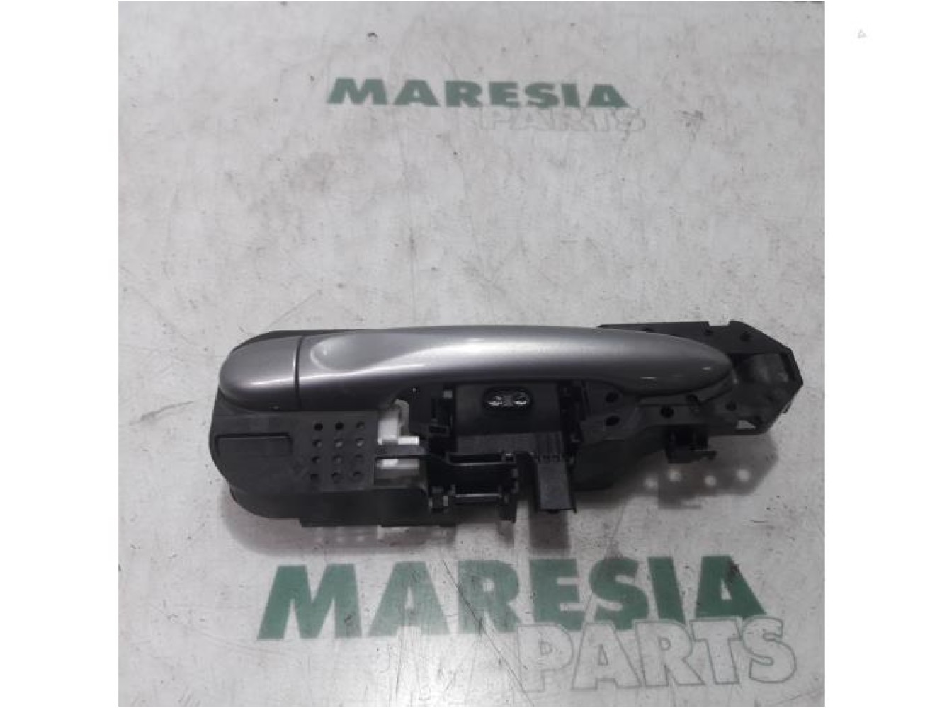 Renault - Megane - Rear door handle 4-door, right