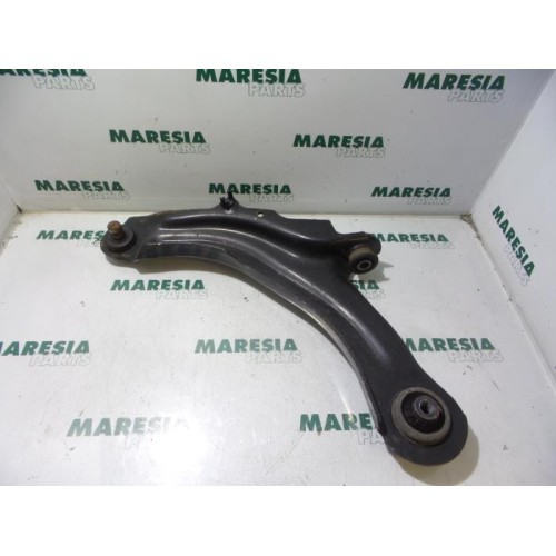 Renault - Grand Scenic - Front lower wishbone, left