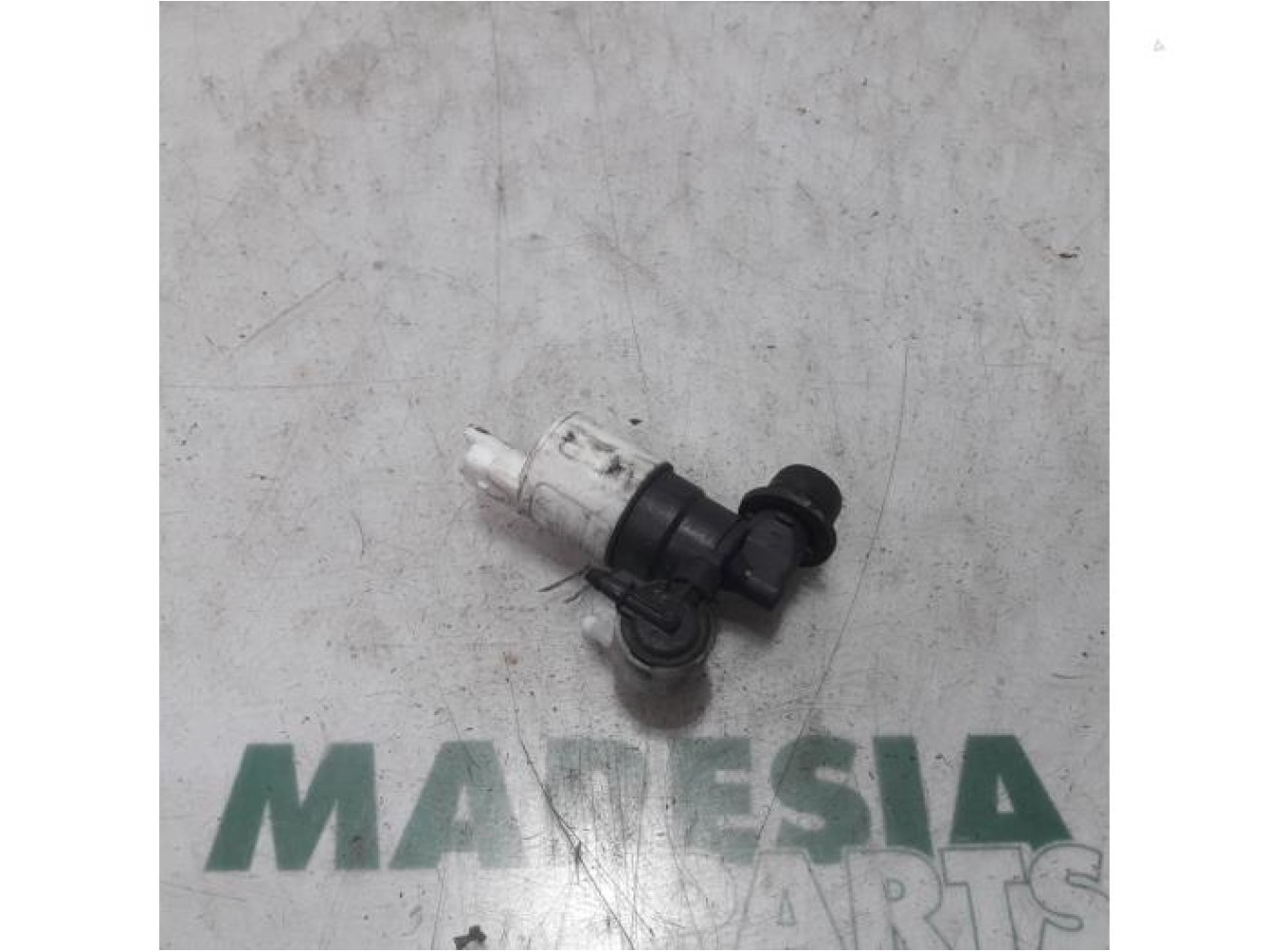 Peugeot - 207 - Scheibensprüherpumpe vorne