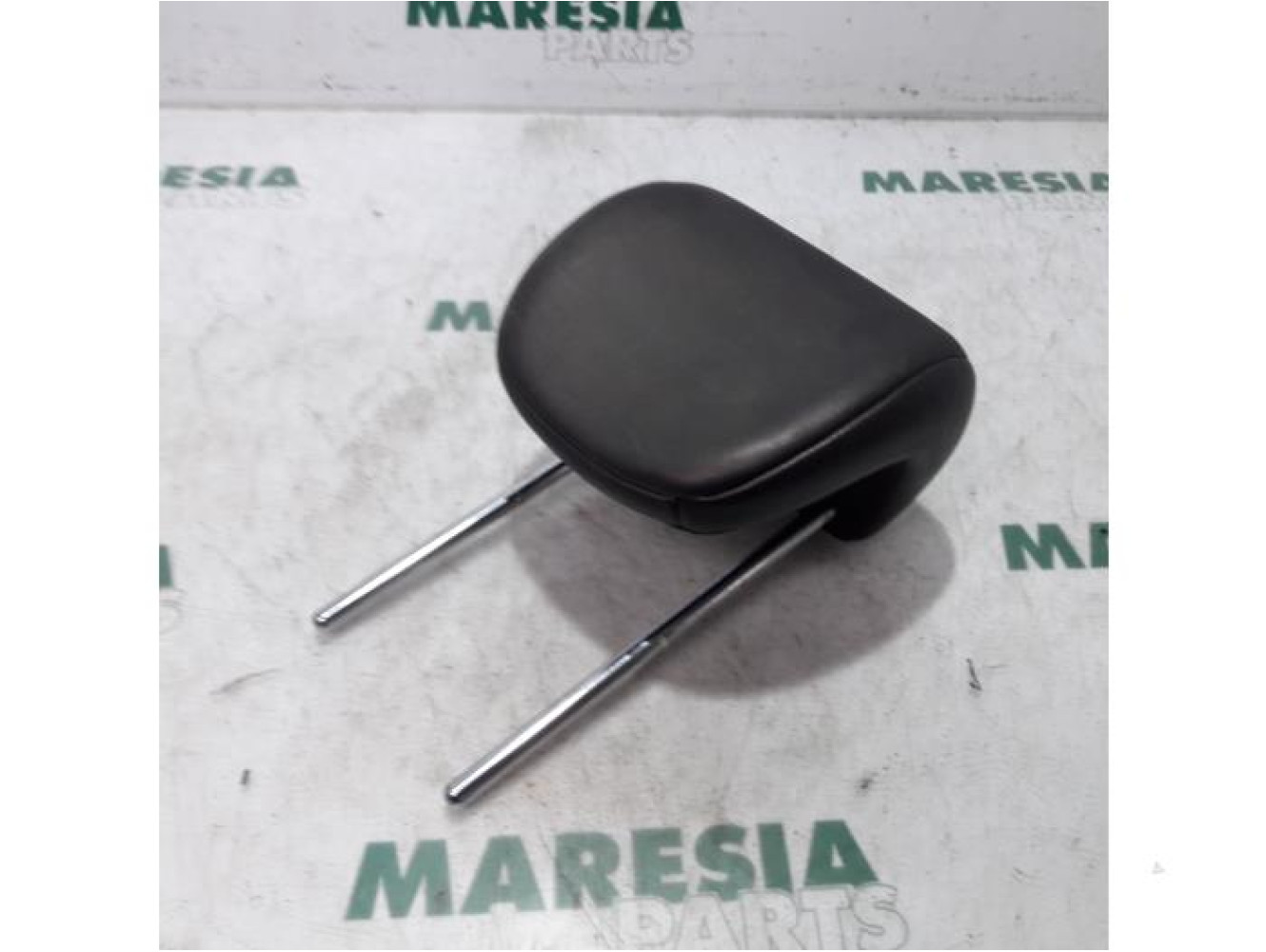 Lancia - Y(Psilon) - Headrest