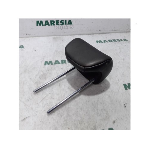 Lancia - Y(Psilon) - Headrest