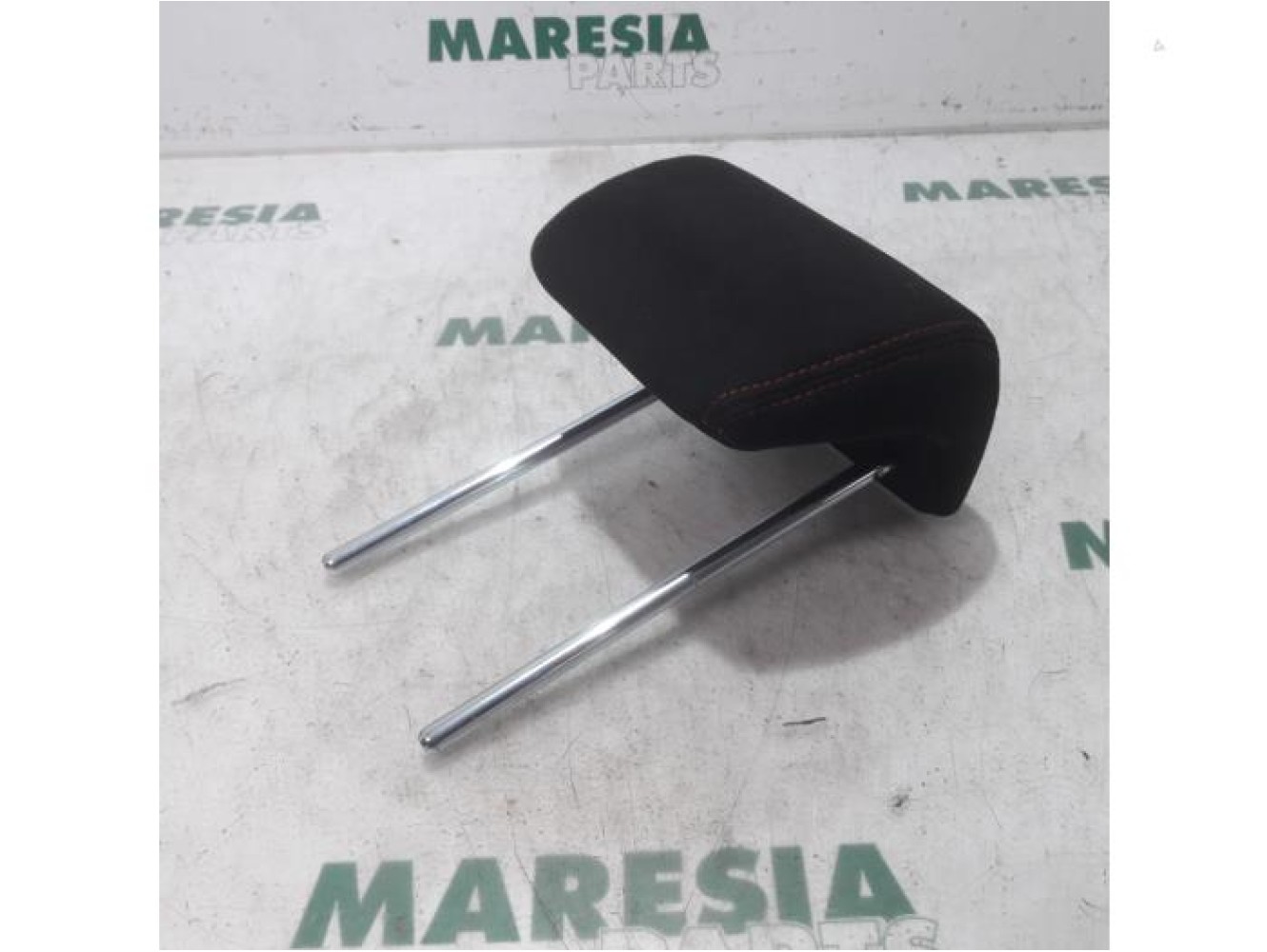 Fiat - Bravo - Headrest