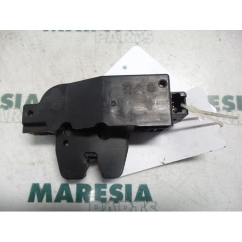 Citroen - C3 - Tailgate lock mechanism