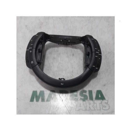 Citroen - C4 Picasso - Cruise control switch