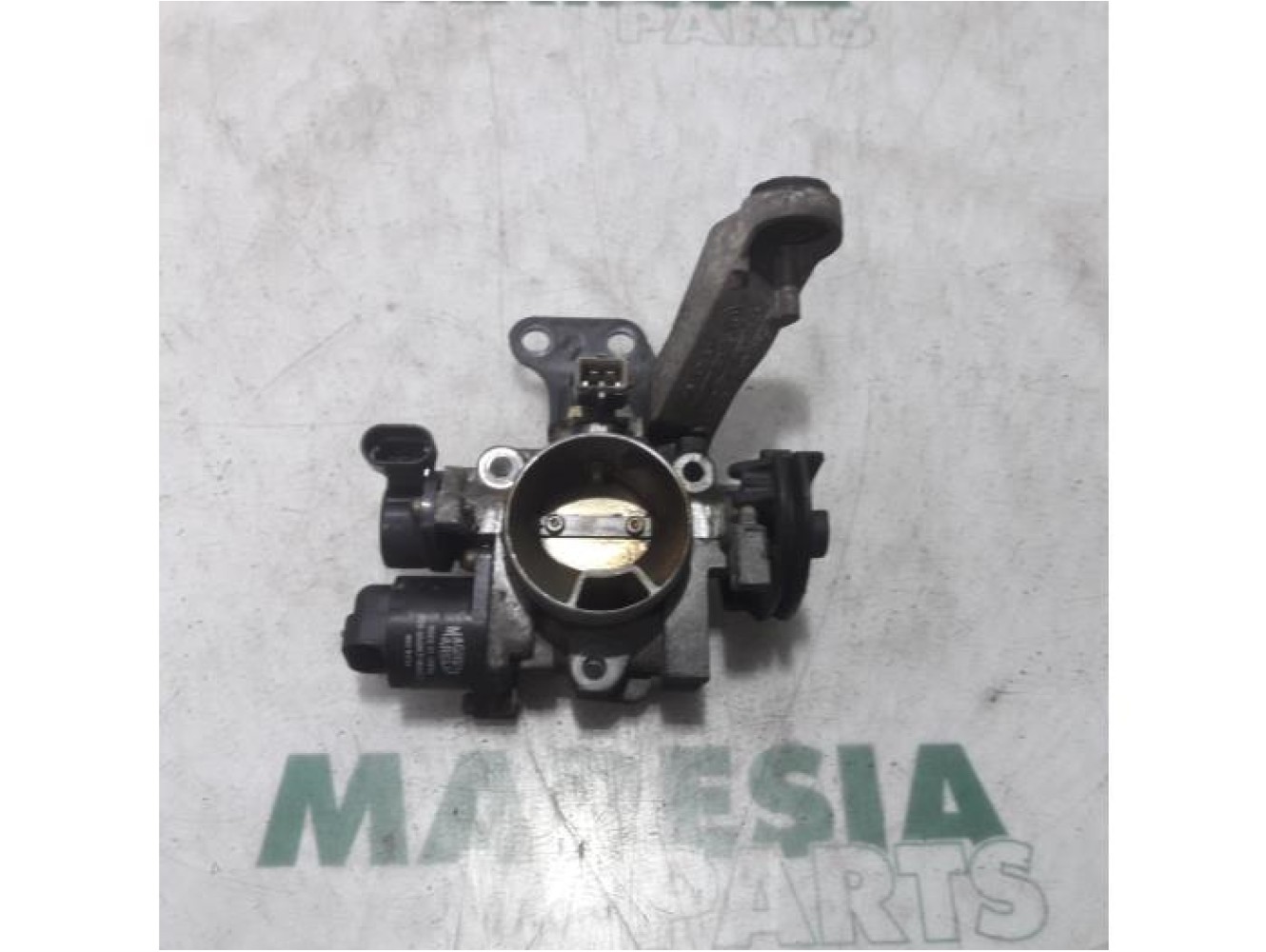 Renault - Twingo - Throttle body