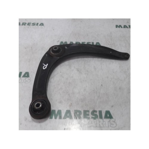 Citroen - C4 Picasso - Front lower wishbone, right