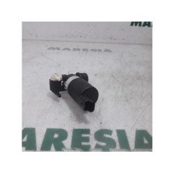 Citroen - C4 Picasso - Windscreen washer pump
