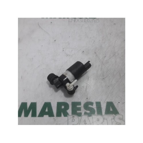 Citroen - C4 Picasso - Windscreen washer pump