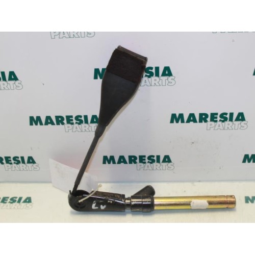Renault - Laguna - Gordelspanner links