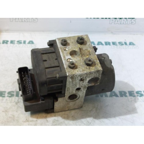 Alfa Romeo - 156 - ABS pump