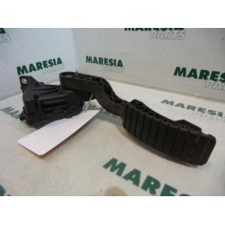 Renault - Laguna - Throttle pedal position sensor