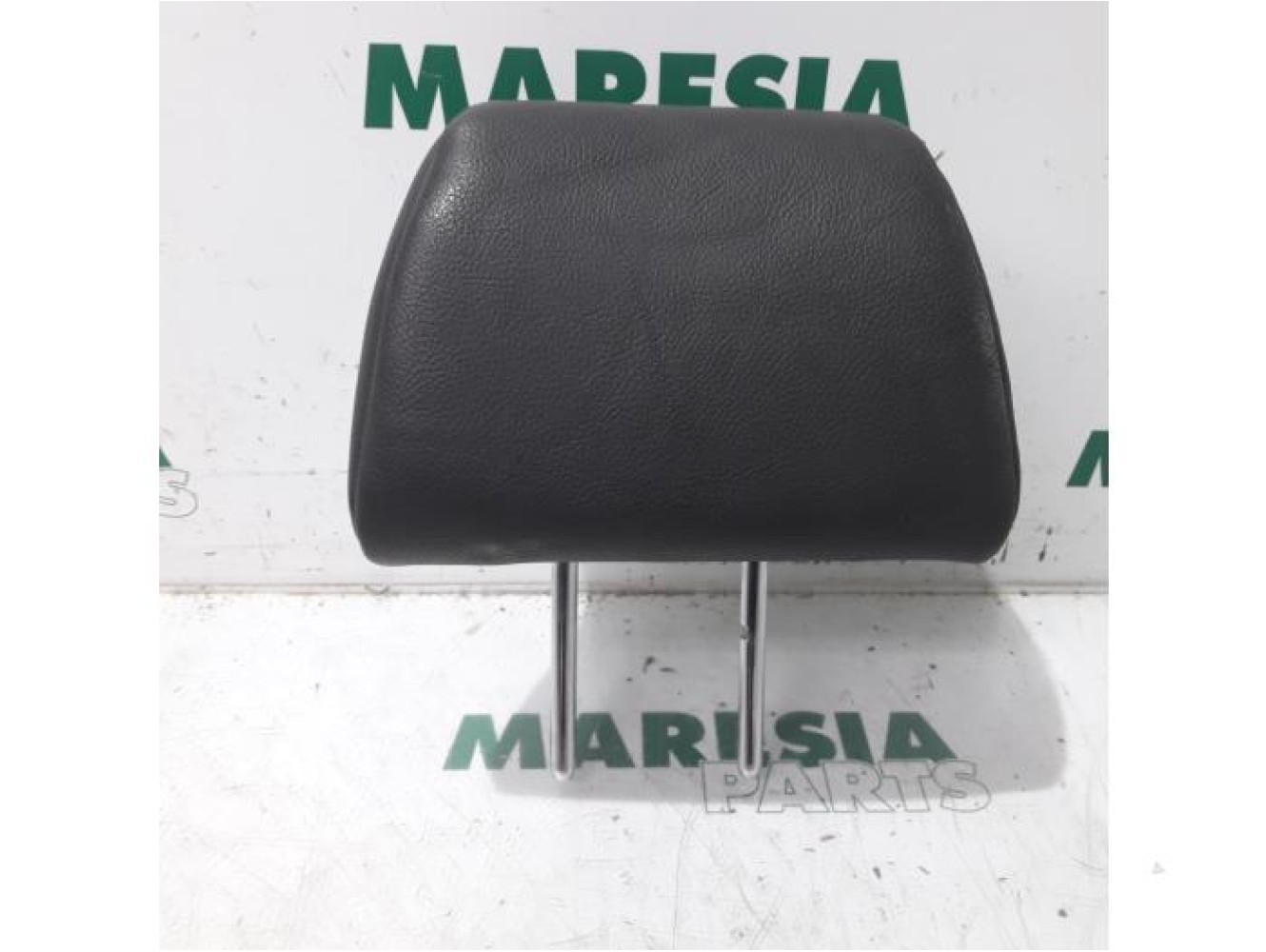 Peugeot - 207 - Headrest