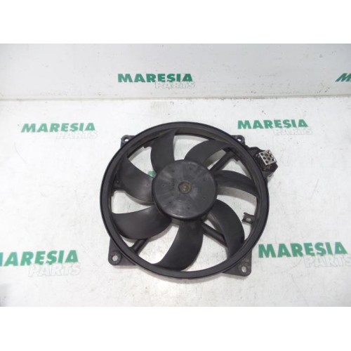 Renault - Megane - Fan motor