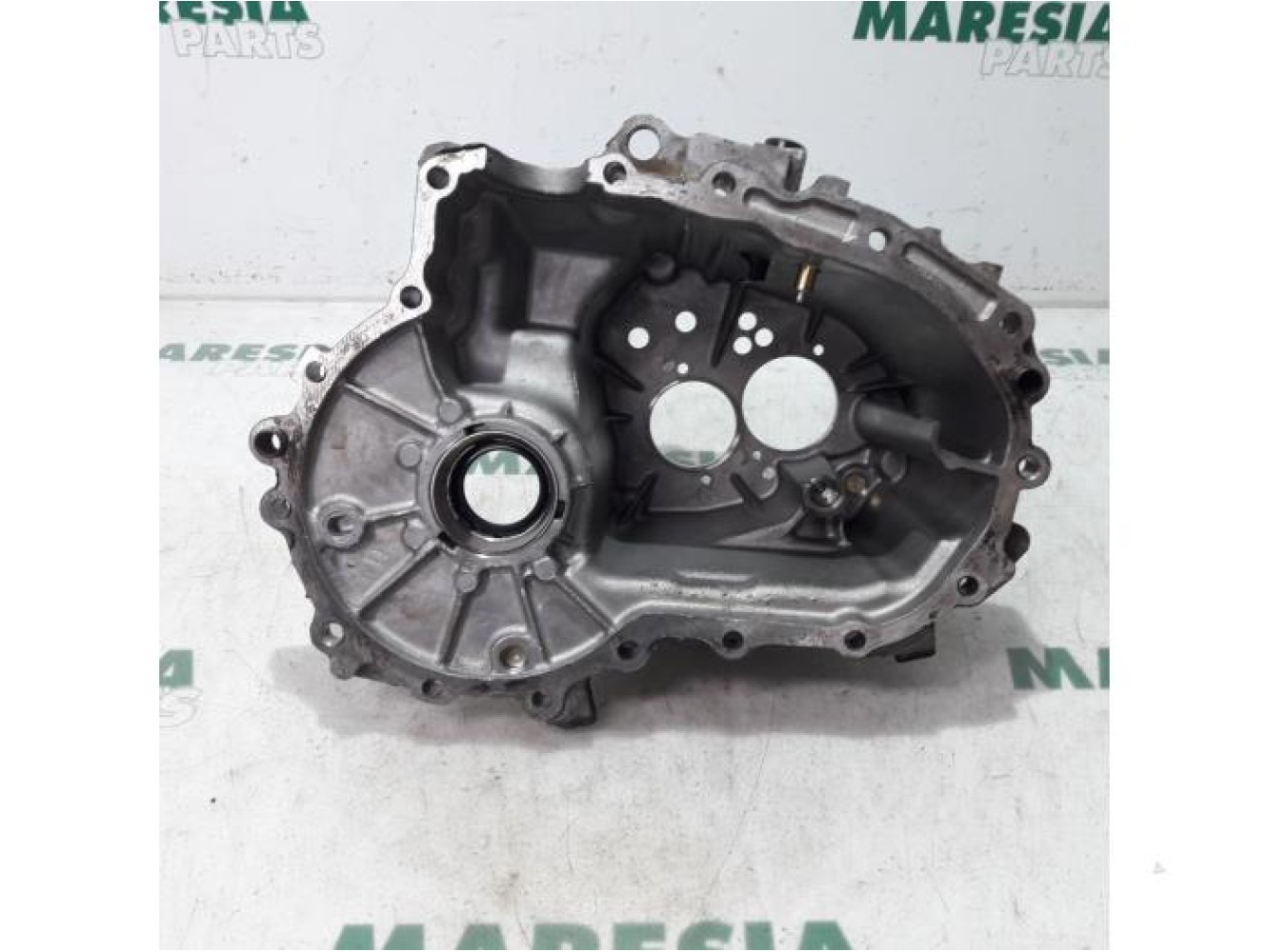 Peugeot - 307 - Gearbox casing