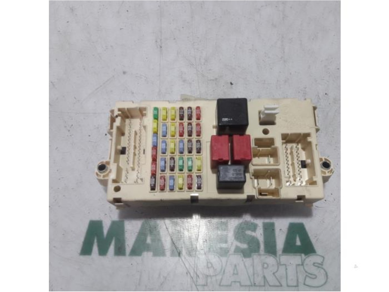 Alfa Romeo - GT - Fuse box