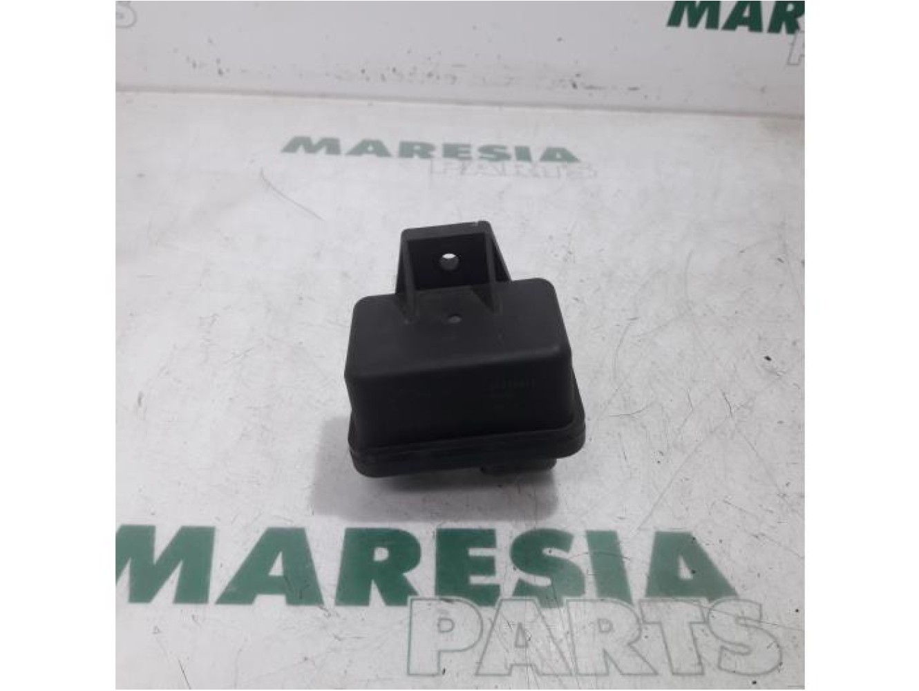 Fiat - Punto - Glow plug relay
