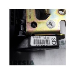 Renault - Megane Scenic - Rear seatbelt, right