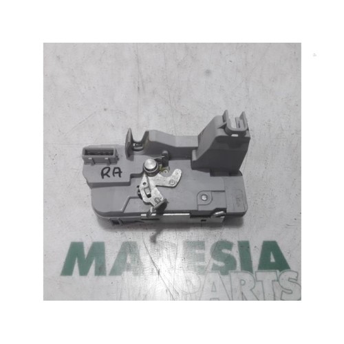 Peugeot - 307 - Rear door mechanism 4-door, right