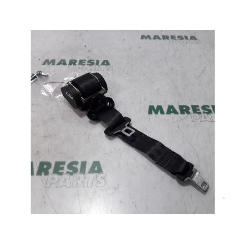 Peugeot - 307 - Rear seatbelt, left