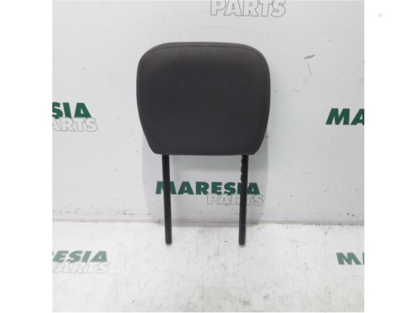 Citroen - Berlingo - Headrest