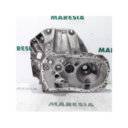 Renault - Clio - Gearbox casing