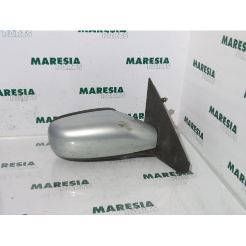Renault - Laguna - Wing mirror, right