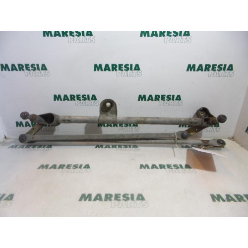 Renault - Laguna - Wiper mechanism