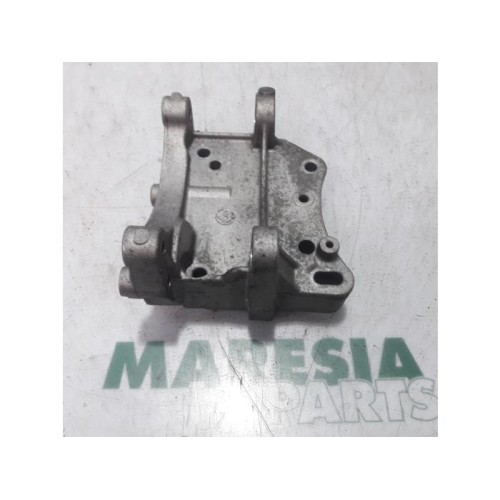 Peugeot - 207 - Support (divers)