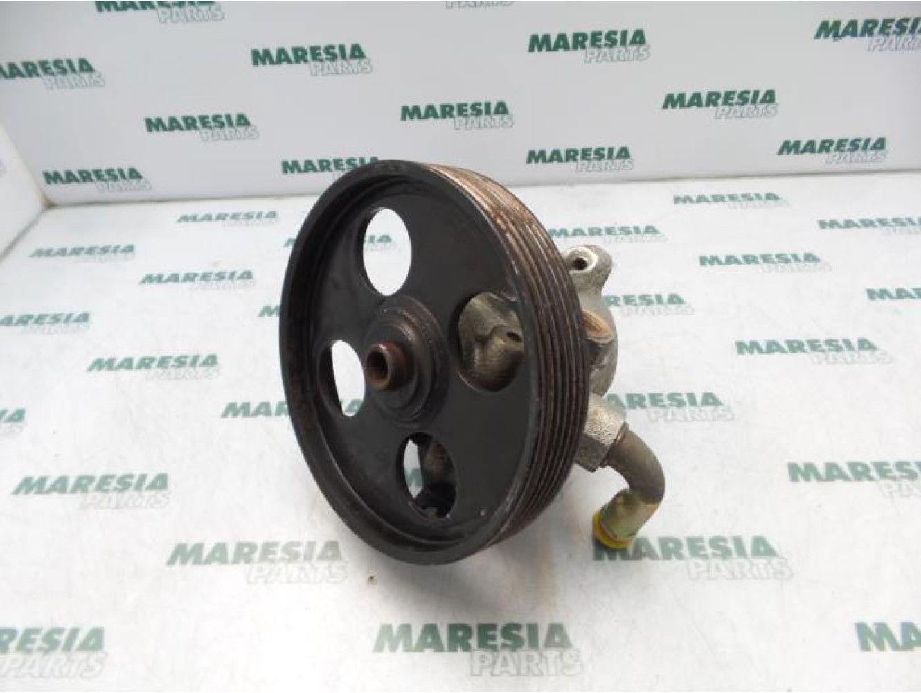 Peugeot - Partner - Power steering pump
