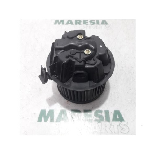 Renault - Modus - Heating and ventilation fan motor