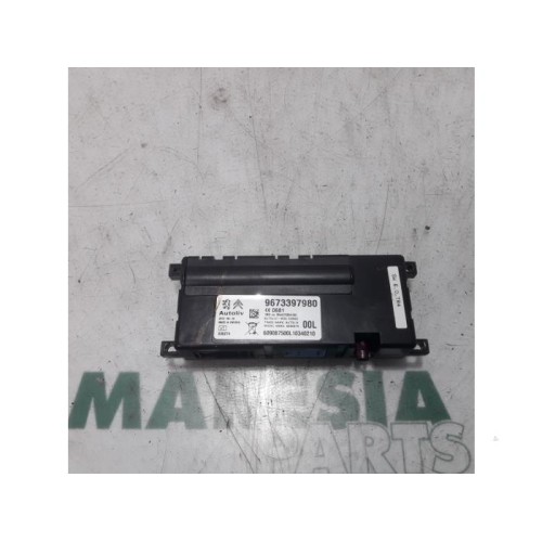 Peugeot - RCZ - Radio module