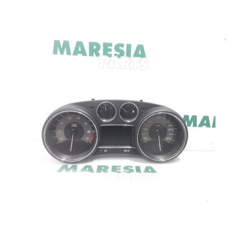 Peugeot - RCZ - Instrument panel