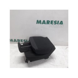 Renault - Megane Scenic - Rear seat