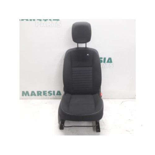 Renault - Megane Scenic - Sitz rechts