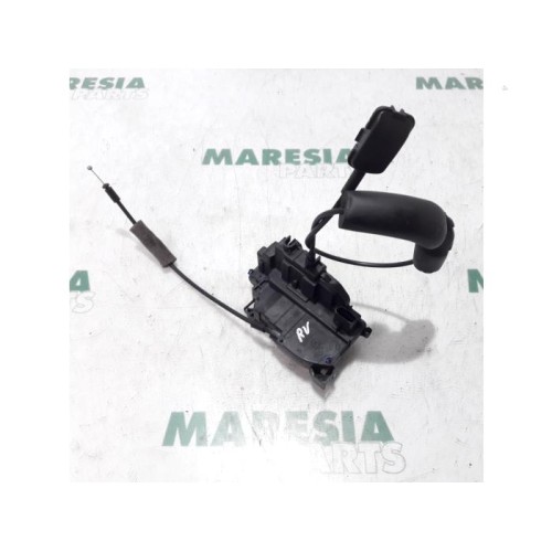 Renault - Megane Scenic - Front door lock mechanism 4-door, right