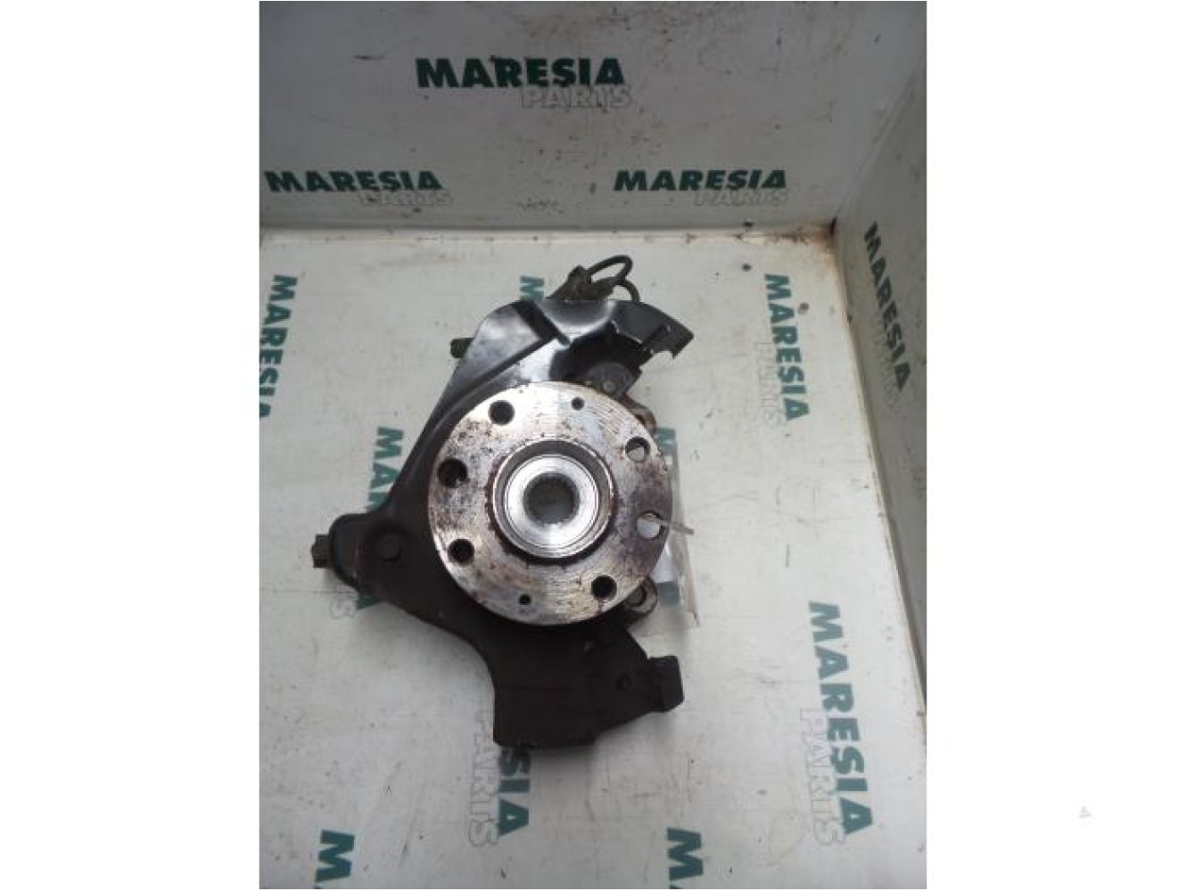 Fiat - Punto - Knuckle, front right