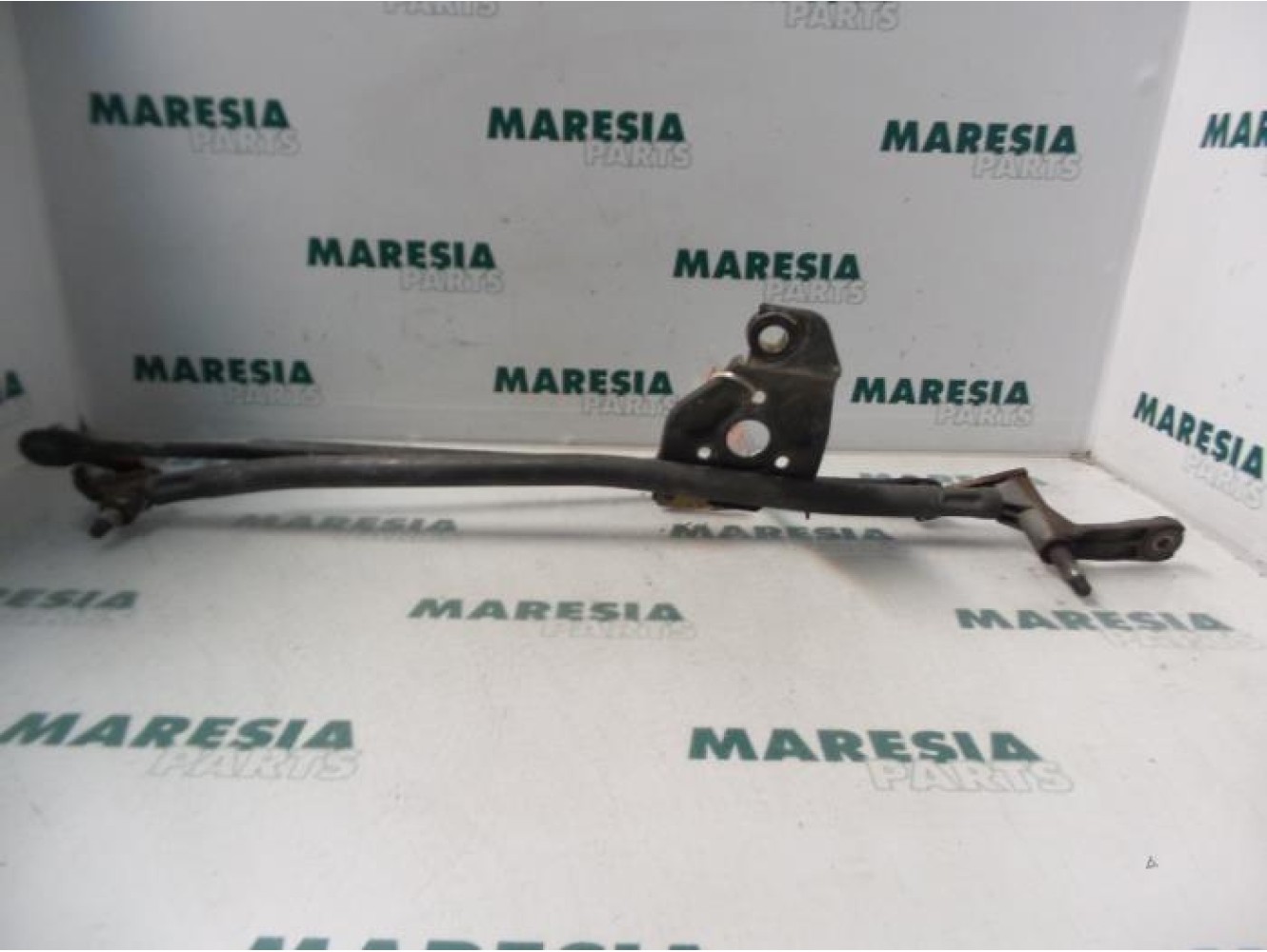 Alfa Romeo - 156 - Wiper mechanism