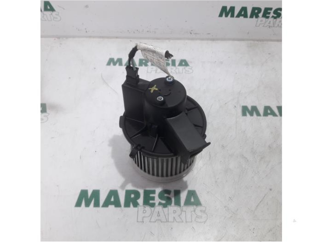 Fiat - 500 - Heating and ventilation fan motor