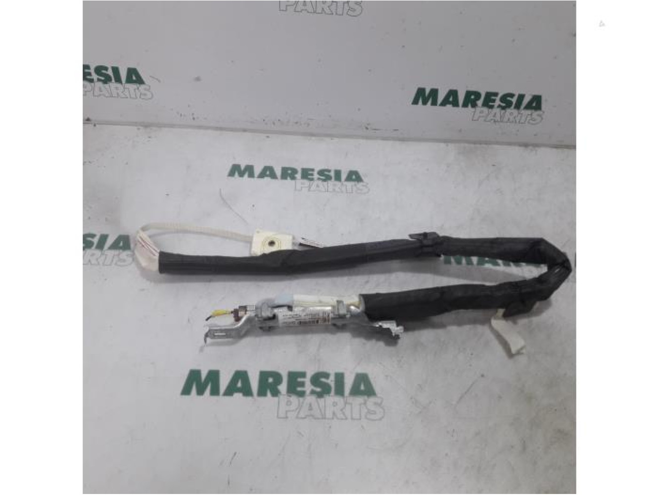 Fiat - 500 - Roof curtain airbag, left