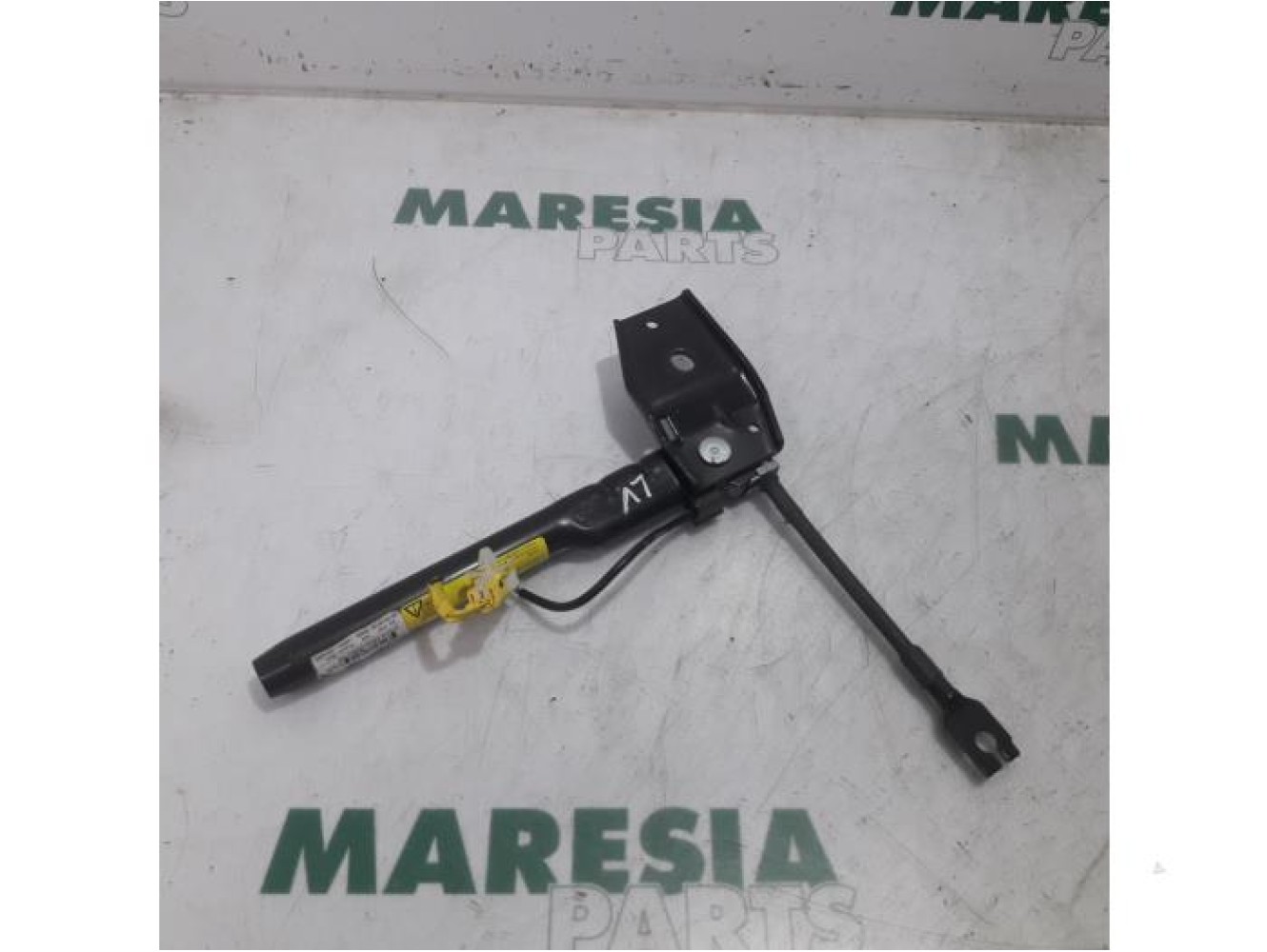 Lancia - Delta - Gordelspanner links